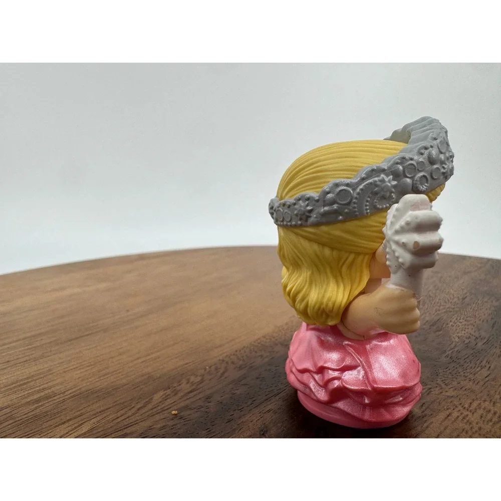 Fisher Price Little People Wicked Glinda the Good Witch Pink Dress Figure